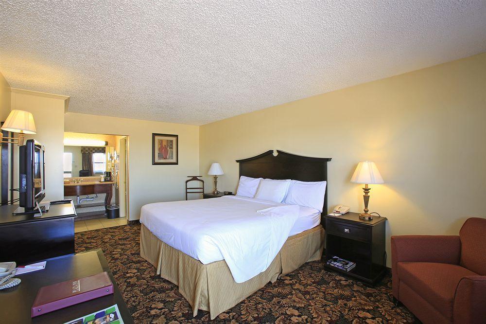 Plaza Inn Midland Dış mekan fotoğraf